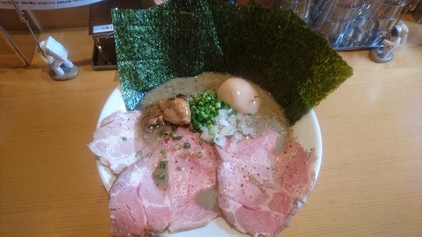 「濃厚牡蛎煮干し具だくさん特製 ￥1300-」@麺屋 まほろ芭の写真