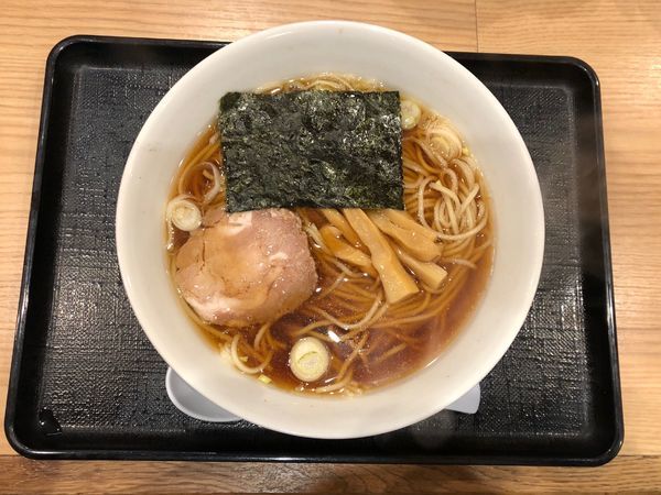 「中華そば」@舎鈴 池袋南口店の写真