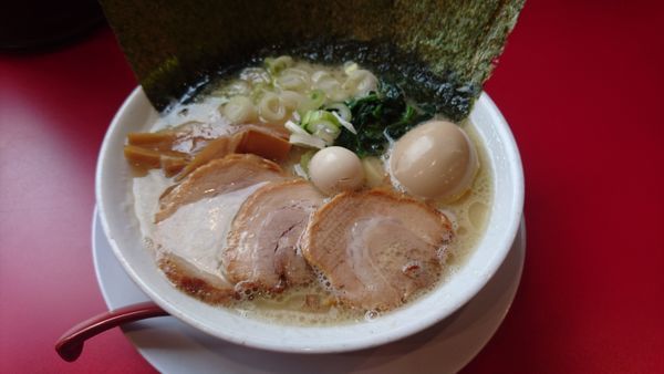 「特製塩豚骨」@葵一家の写真