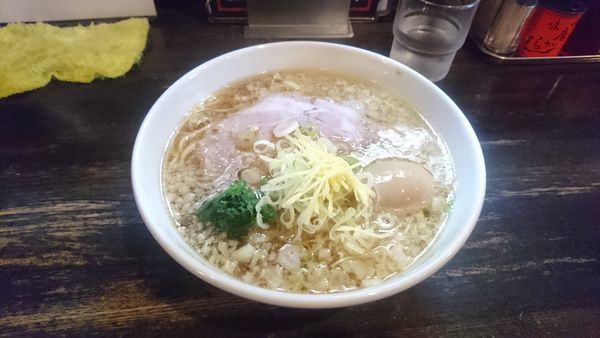 「背脂醤油ラーメン」@盛壱の写真
