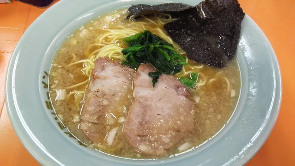 「ラーメン(並) ￥400(金曜日ｻｰﾋﾞｽ)」@ラーメンショップ 成瀬が丘店の写真