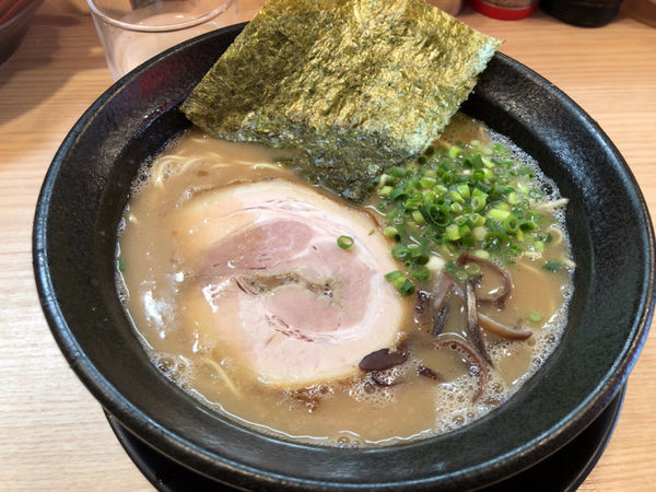 「ラーメン　650円」@九州とんこつらーめん ひらさわの写真