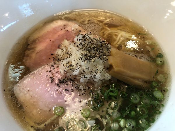 「【限定】牛骨ラーメン」@青山清湯そば 青ノ樹の写真