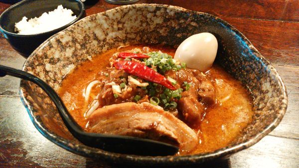 「特製担々麺＋ライス小」@麺や すする 本店の写真