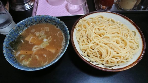 「特製もりそば 750円 + チャーシュー2枚 120円」@麺屋 ごとうの写真