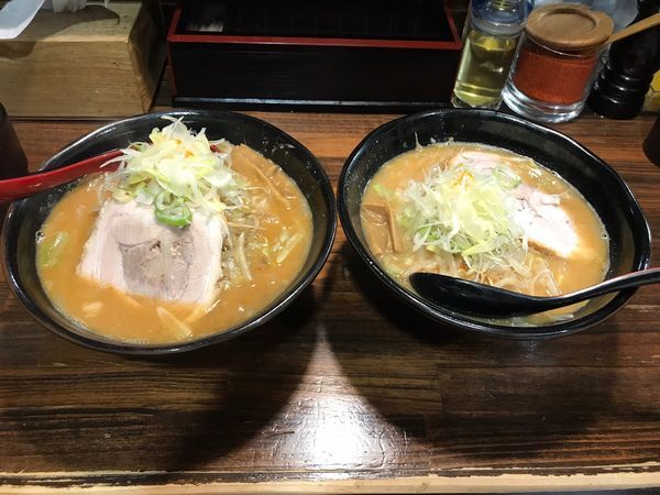 「辛味噌ラーメン」@麺処 花田 池袋店の写真