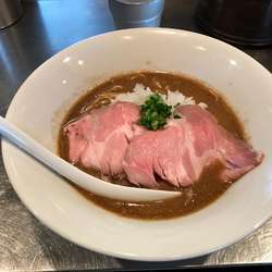 濃厚煮干しラーメン