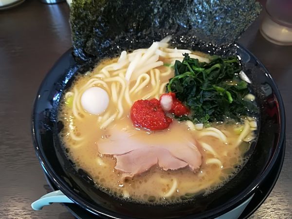 「ラーメン」@町田商店 城山店の写真
