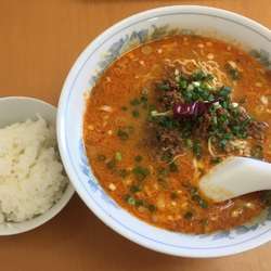 激辛担々麺(醤油、730¥)