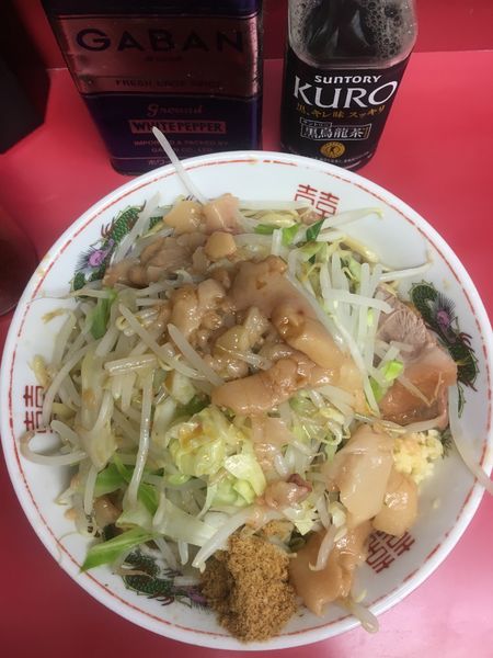 「汁なし 大ラーメン 全部 ➕ ニンニク多め」@ラーメン二郎 環七一之江店の写真