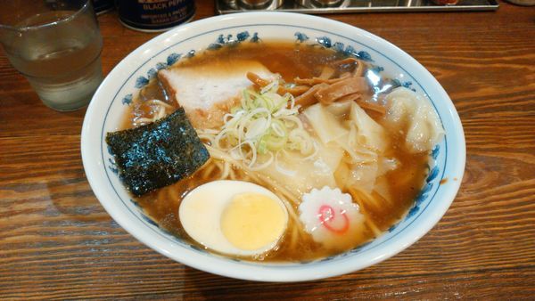 「ワンタンメン3ヶ入り」@東池袋大勝軒 本店の写真