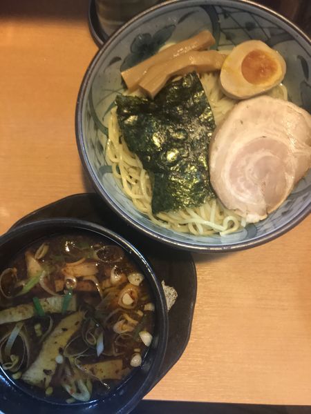 「醤油つけめん」@焦がしねぎらーめん 葱次郎 大宮西口店の写真