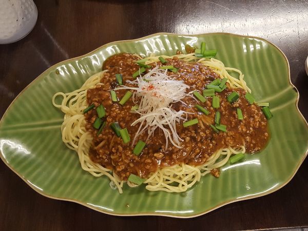 「汁なし担々麺 大盛 ￥1000」@中華料理 五十番の写真