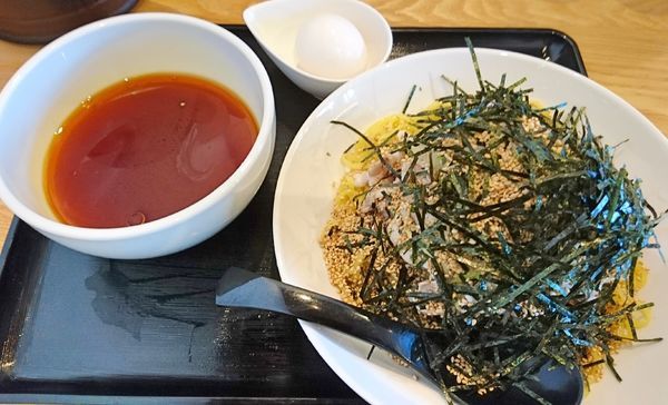 「肉盛り冷やしつけそば　850」@麺 やまだの写真