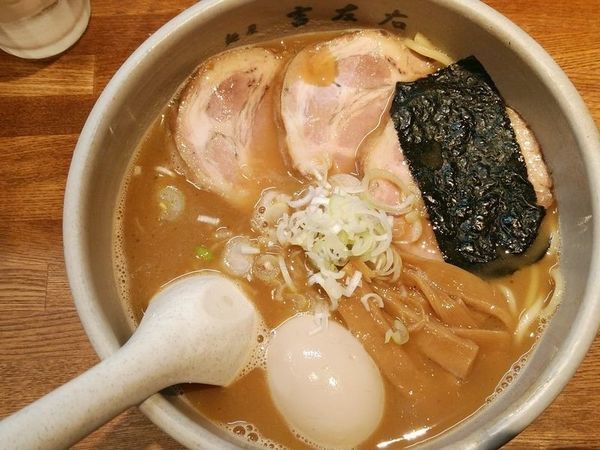 「味玉らーめん＋チャーシュー」@麺屋吉左右の写真