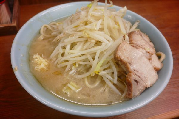 「ラーメン¥700／ニンニク¥0」@ラーメン二郎 池袋東口店の写真