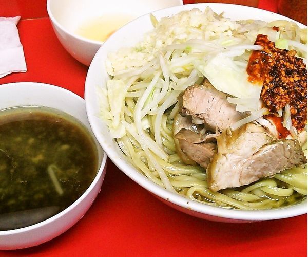 「小ラーメン＋SS＋生卵」@ラーメン二郎 千住大橋駅前店の写真