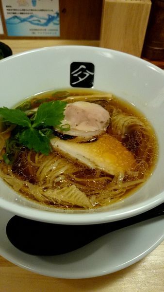 「鶏の中華そば（７５０円）」@中華そば 髙野の写真