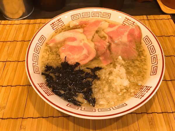 「燕三条系背脂にぼしそば800円＋あえ玉150円」@平井亭の写真