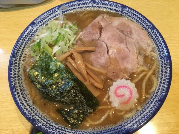 「中華そば（夜、濃厚）700円」@くり山の写真