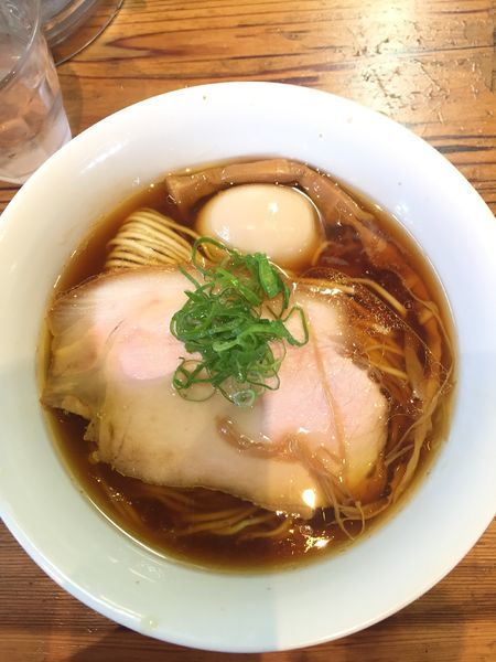 「味玉醤油らーめん」@ラーメン屋 トイ・ボックスの写真