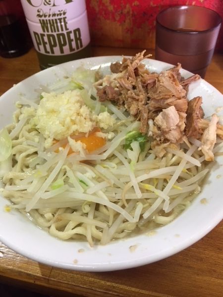 「油そば　850円　ニンニク入り」@ラーメン髭の写真