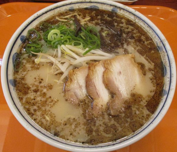 「ラーメン 750円(税込)」@ニューあかり 目黒権之助坂の写真