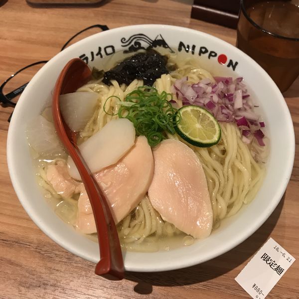 「冷たい煮干の塩ラーメン」@ソラノイロ NIPPONの写真