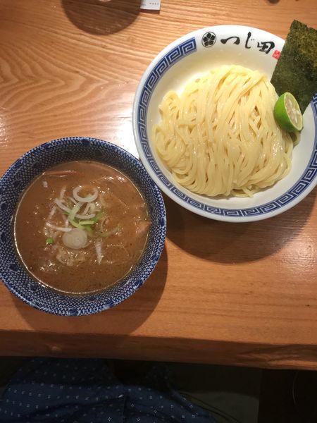 「濃厚つけ麺 (250g) 880円」@つじ田 日本橋八重洲店の写真