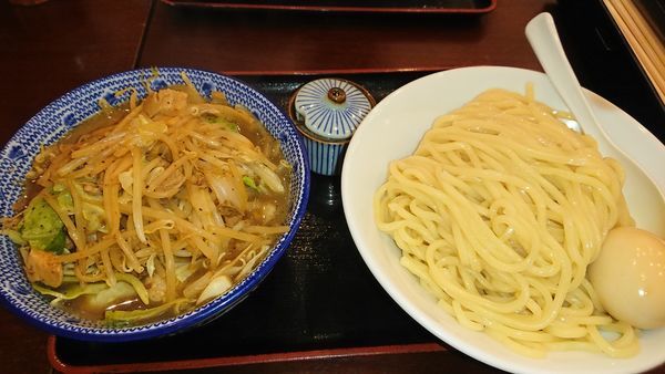 「甍野菜つけ麺 特盛(980円)+味玉(100円)」@麺屋 甍の写真