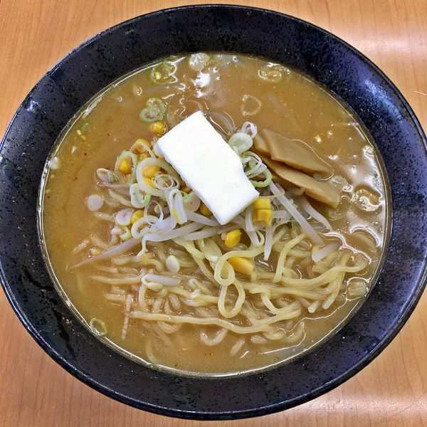 「【ランチ】味噌バターコーン+半チャーハン ¥590」@天下一 門前仲町店の写真