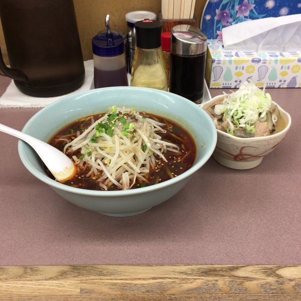 「台湾ラーメンともつ煮」@くるまやラーメン おゆみ店の写真