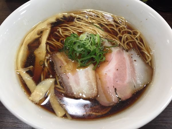 「醤油ラーメン」@かしわぎの写真