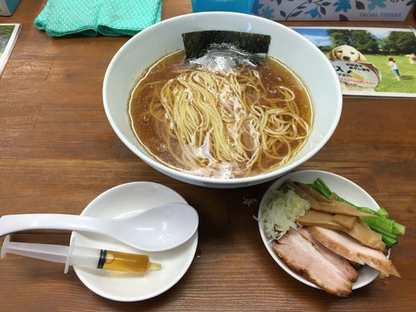 「焼き煮干ラーメン」@らぁめん 夢の写真