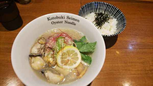 「かきそば」@寿製麺よしかわ 川越店の写真