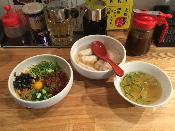 「台湾風まぜそば+水餃子」@ぎょうざいってん 神田本店の写真