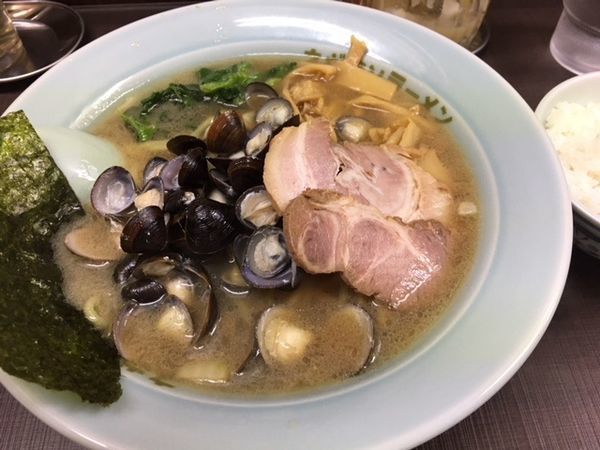 「しじみらーめん(メンマトッピング）」@ラーメンショップ椿 ひたちなか店の写真