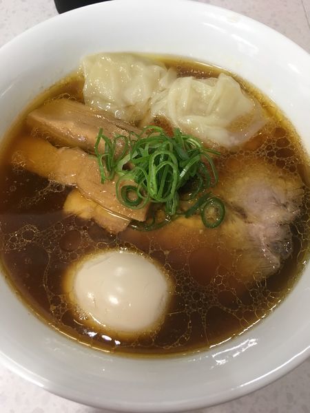 「特製醤油らぁ麺」@ラーメン星印の写真