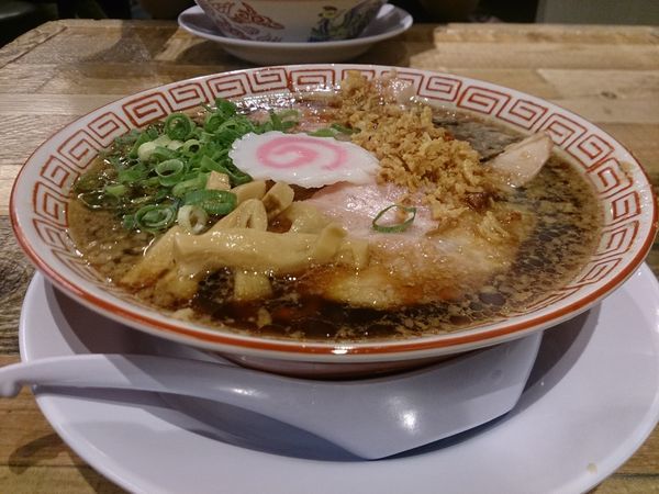 「中華そば」@サバ6製麺所 成城学園前店の写真