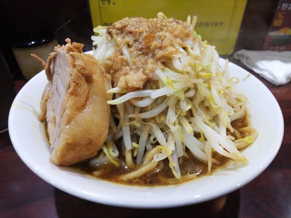 「中ラーメン」@立川マシマシ SSRの写真