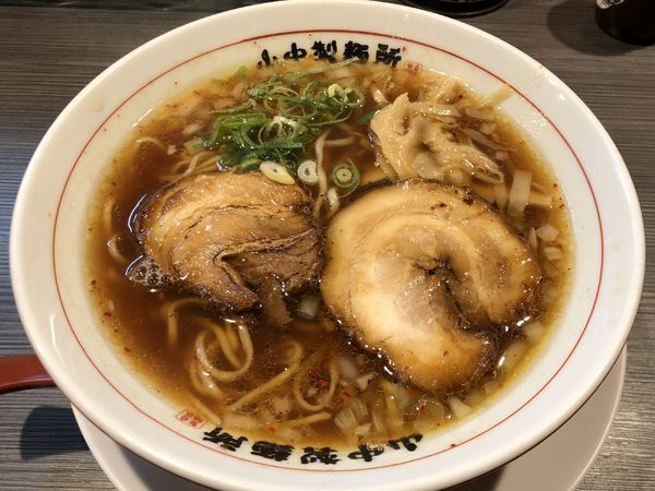 「醤油らーめん」@やまなか製麺所の写真