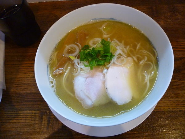 「まろやか魚介」@ラーメンひばりの写真