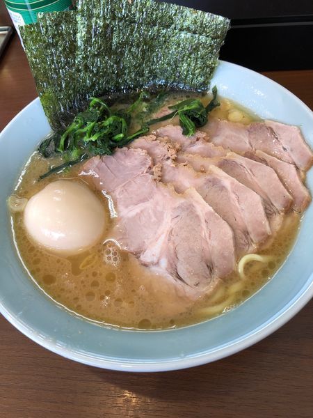 「チャーシュー麺+味玉」@寿々㐂家 曙町店の写真