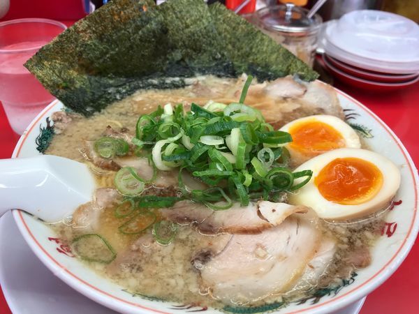 「特製しょう油ラーメン」@ラーメン魁力屋 北与野店の写真