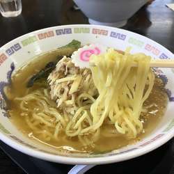 生姜ラーメン(手もみ麺)