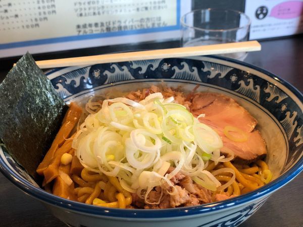 「油そば」@油そば 兎に角 南守谷店の写真