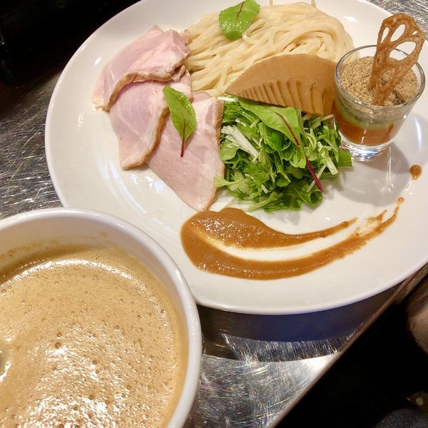 「つけ麺」@牛骨らーめん ぶるずの写真