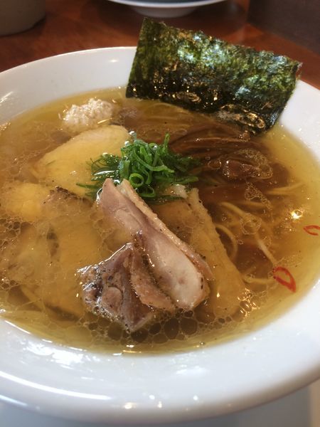 「塩らぁめん」@自家製麺 えなみの写真