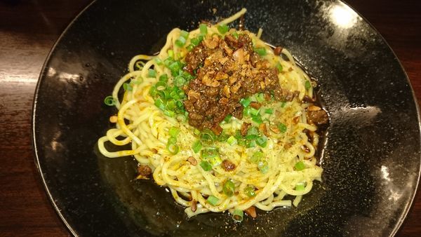 「成都担担麺（汁なし・太麺） 880円」@香噴噴 東京木場の写真