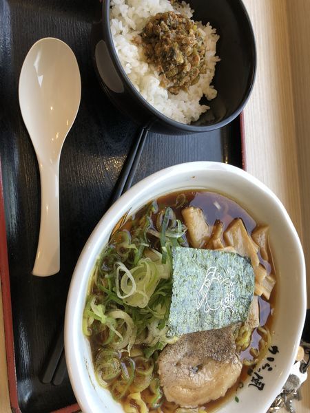 「しょうゆラーメン&高菜そぼろ丼」@赤城高原SA（下り）の写真